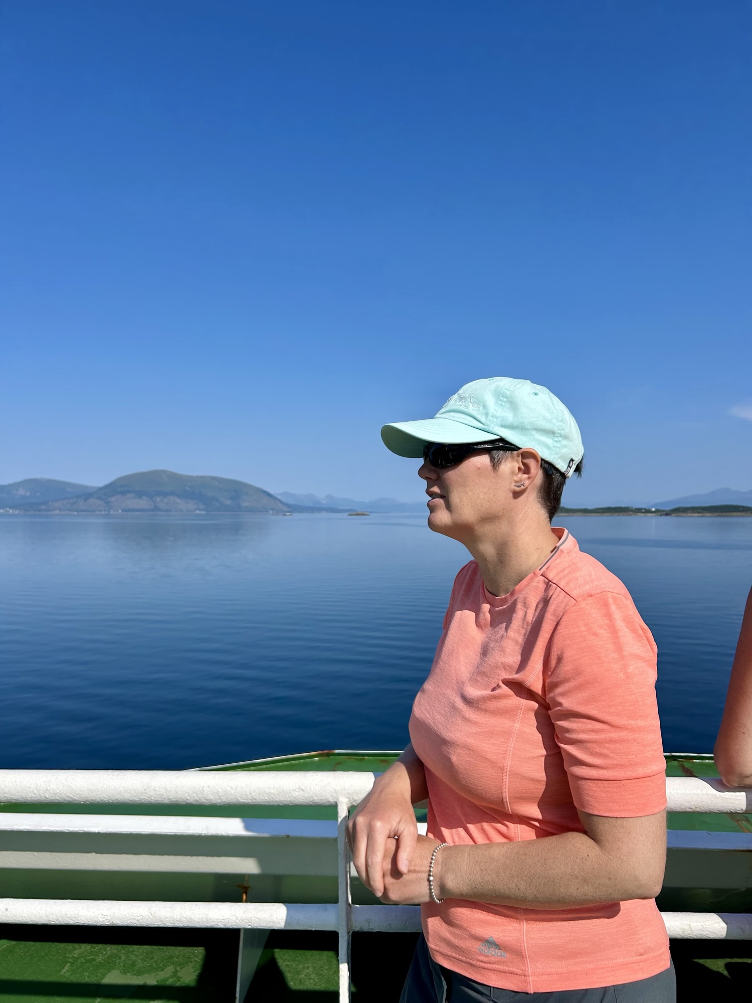 sur le ferry entre Fiskebol et Molbu